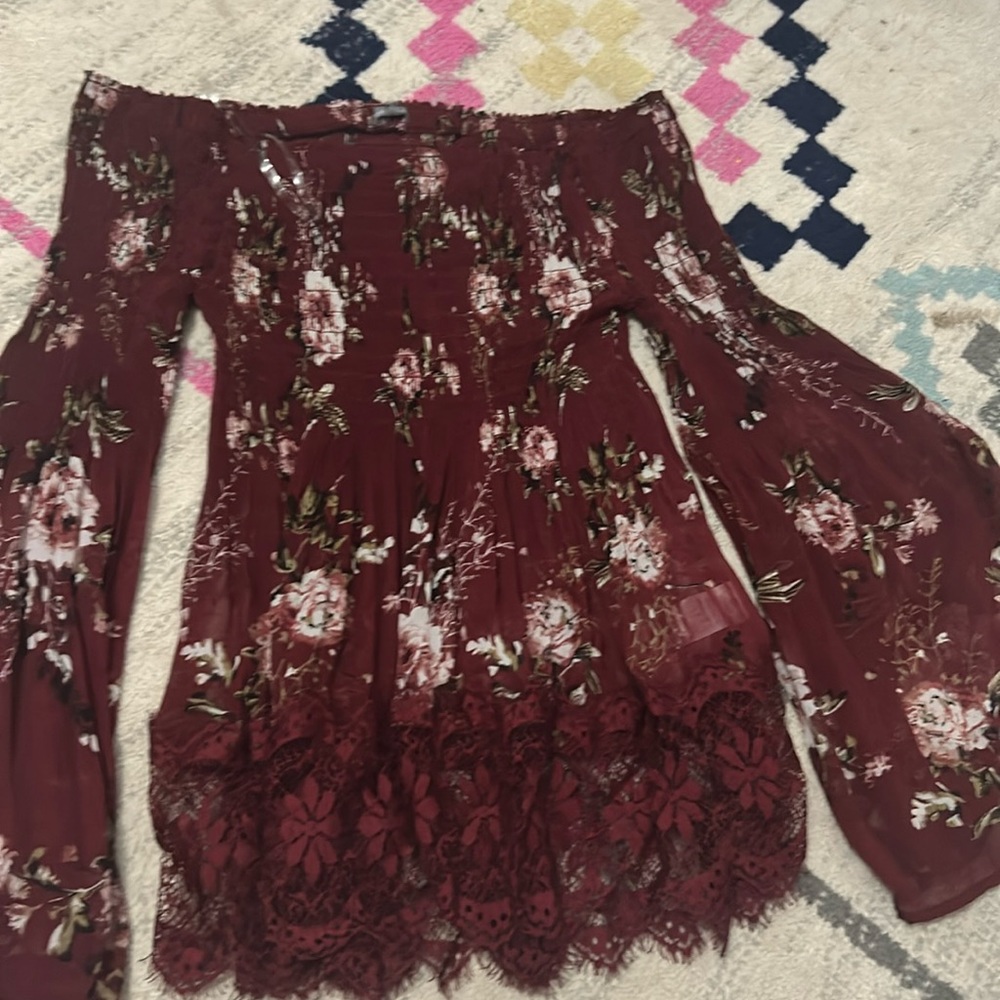 Off the shoulder floral beautiful top